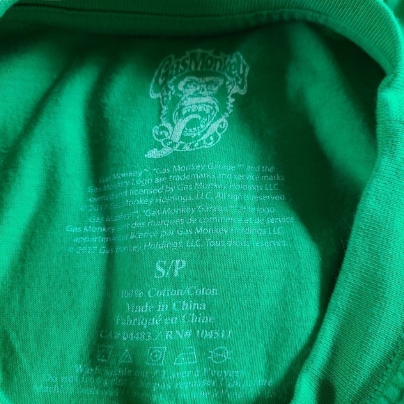Gas Monkey Garage green black pull-over short-sleeved tee shirt with big logo - Picture 5 of 7
